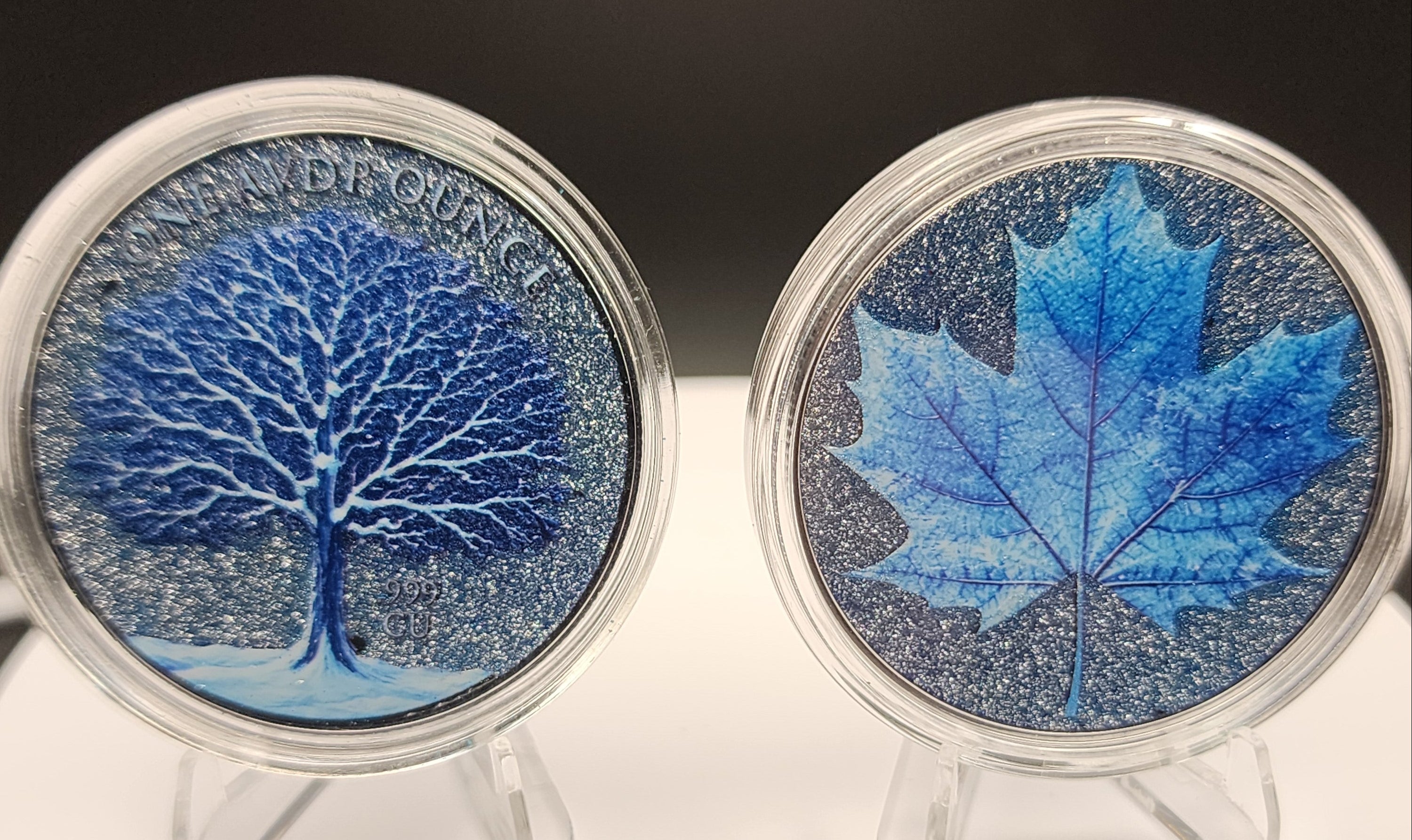 Diamond Dusted Maple Leaf - Winter 1 oz Copper Round