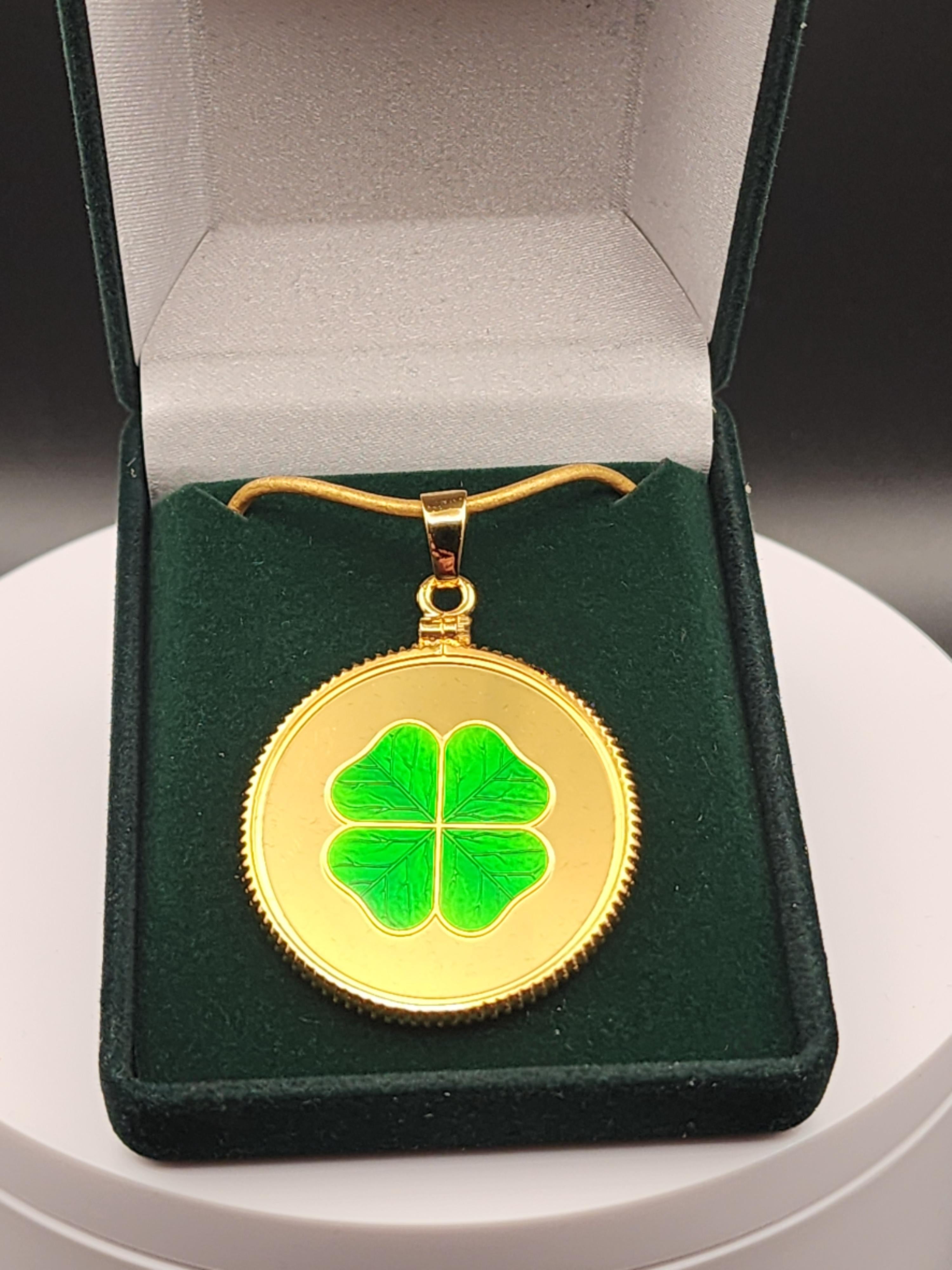 2026 Niue 4 Leaf Clover Pendant 10-gram .999 Silver 24K Gold Plated Coin