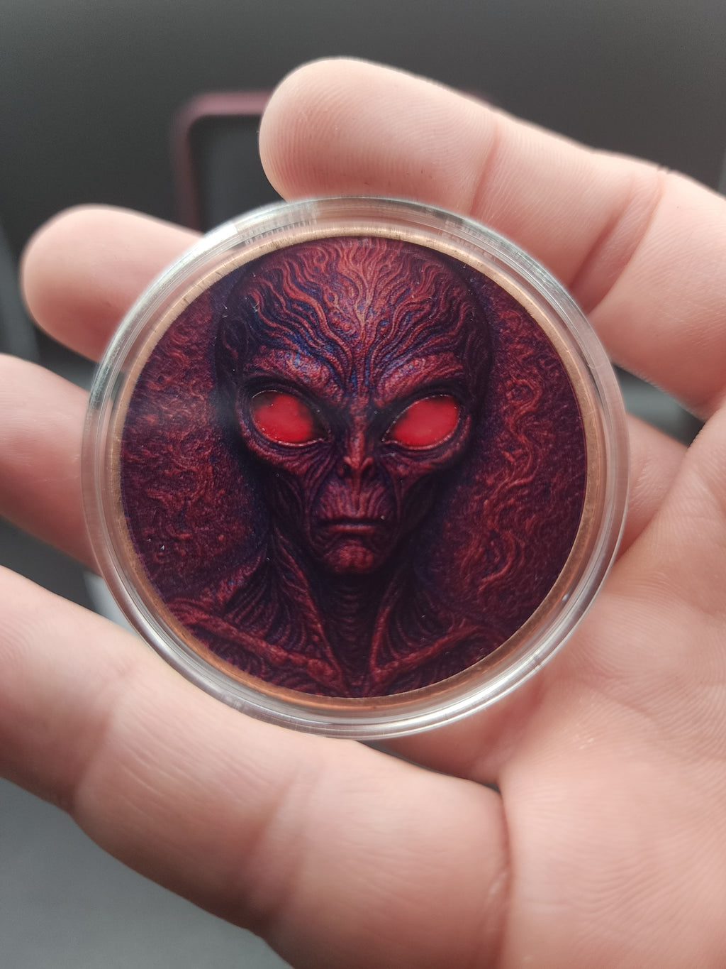 2026 2 oz Copper UHR Red Alien GID Eyes Beautiful LIMITED w/Box & COA