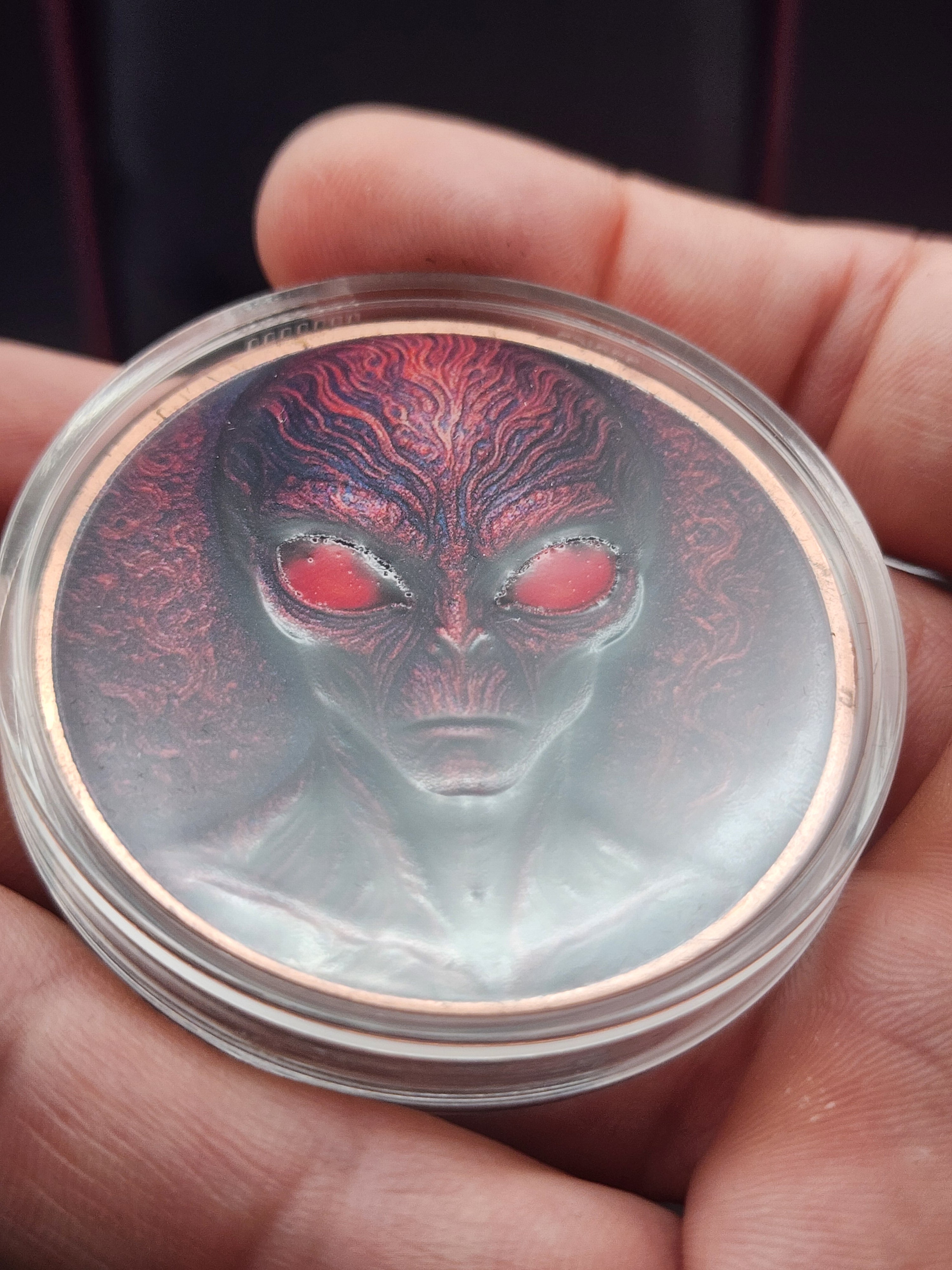 2026 2 oz Copper UHR Red Alien GID Eyes Beautiful LIMITED w/Box & COA