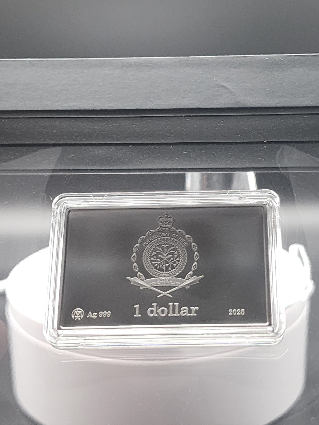 Lithuanian Mint - 2025 ‘Dogs Playing Poker’ Niue 1 oz Silver Proof Coin