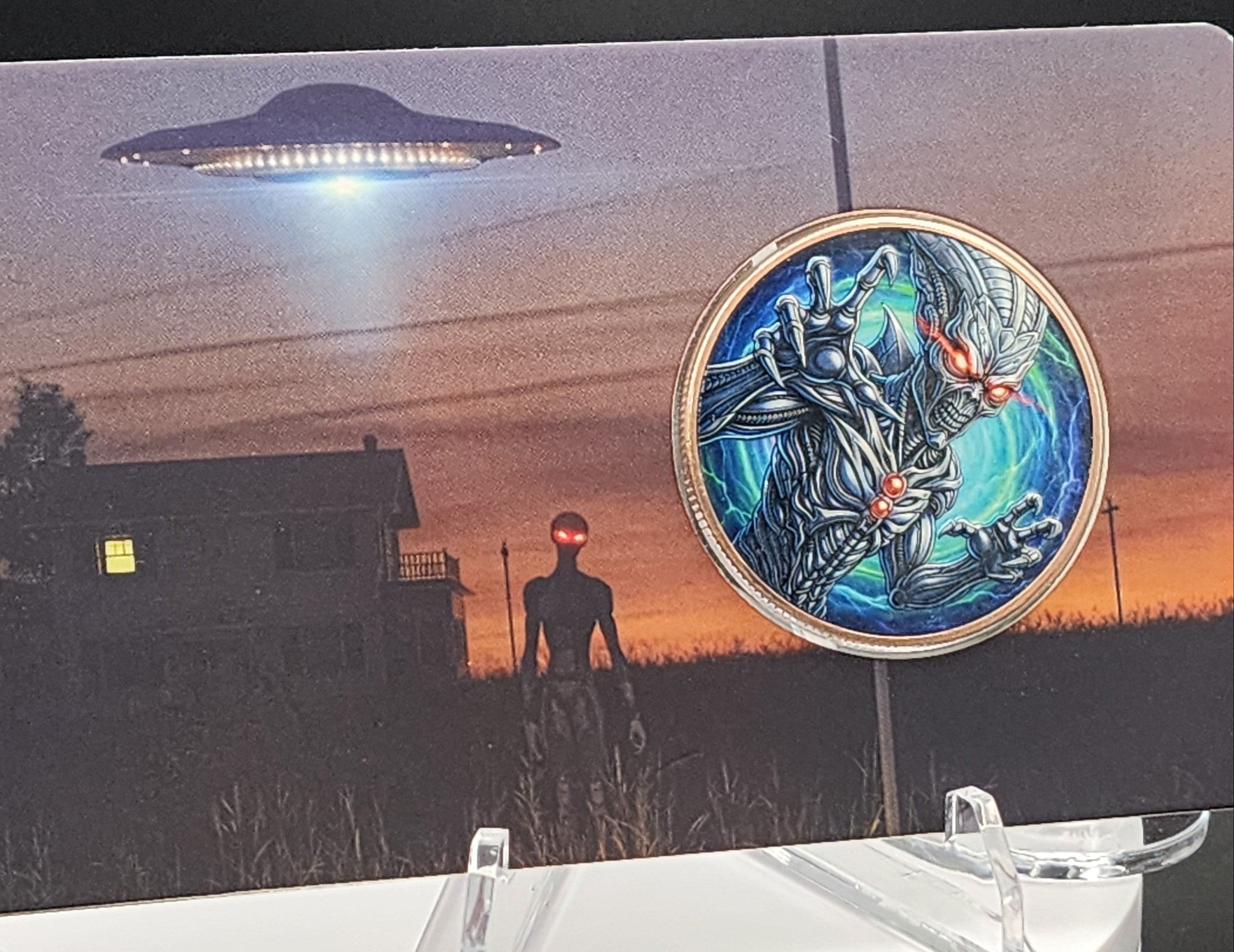 "Red-Eyed Invader" 1oz Copper Round in COA Card