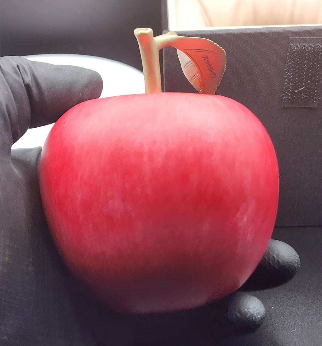 Cameroon "Most Realistic Apple" 400 gram Copper Coin